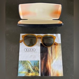 RAEN Remmy Narrow Honey Sunglasses